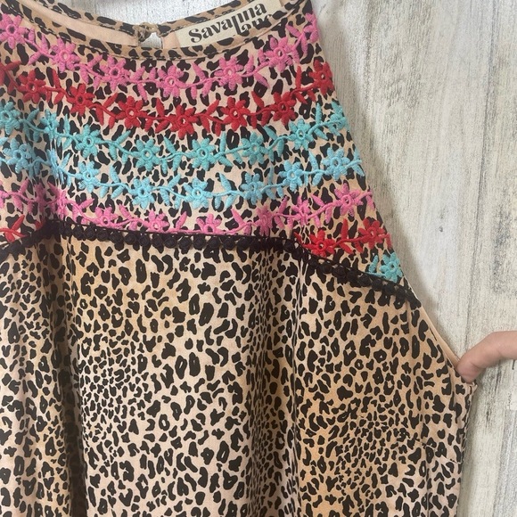 Savanna Jane Larissa Leopard Embroidered A-Line Shift Dress size L Boho - Picture 4 of 11